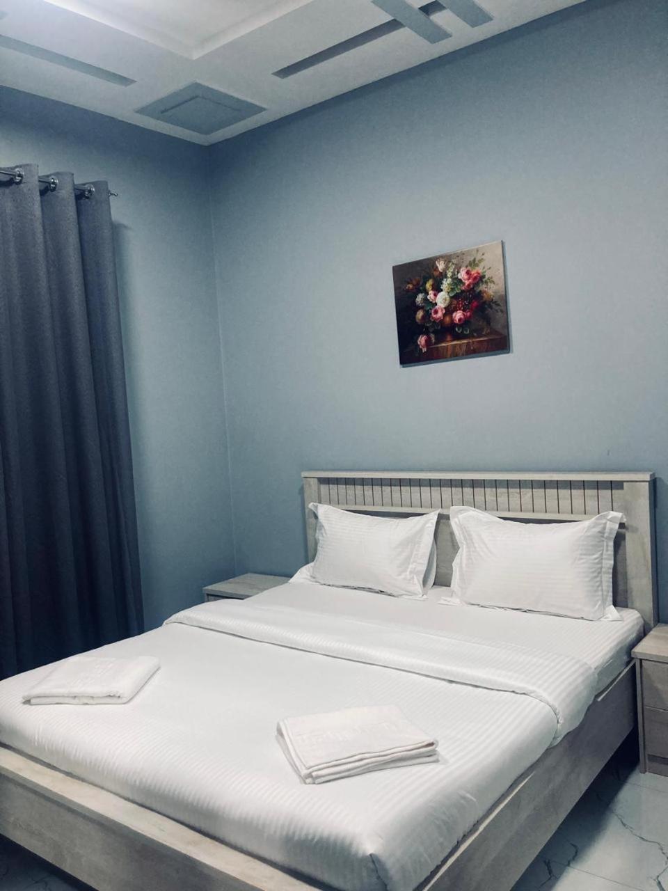 Paris Furnished Apartments - Tabasum Group Ajman Luaran gambar